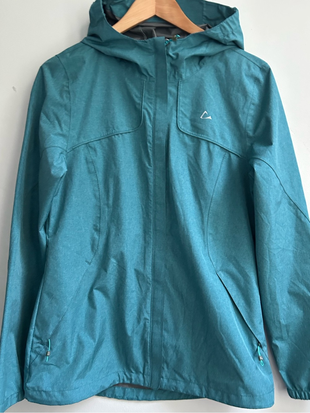 PARADOX women’s small rain jacket